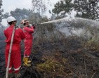 EMP Bentu Salurkan 18 Ribu Masker dan Bantu Pemadaman Karhutla di Pelalawan