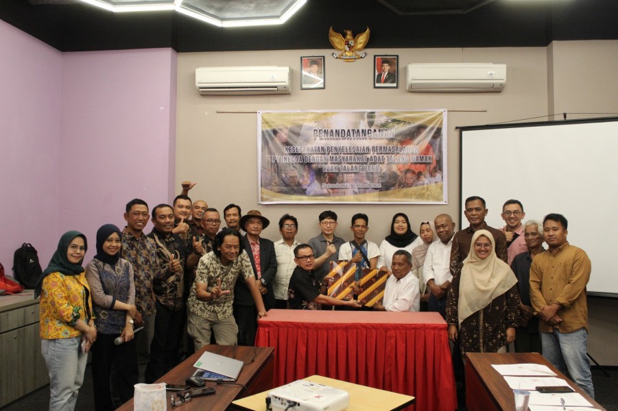Keberhasilan Resolusi Konflik Masyarakat Adat Talang Mamak Luak Talang Parit dengan PT Inecda