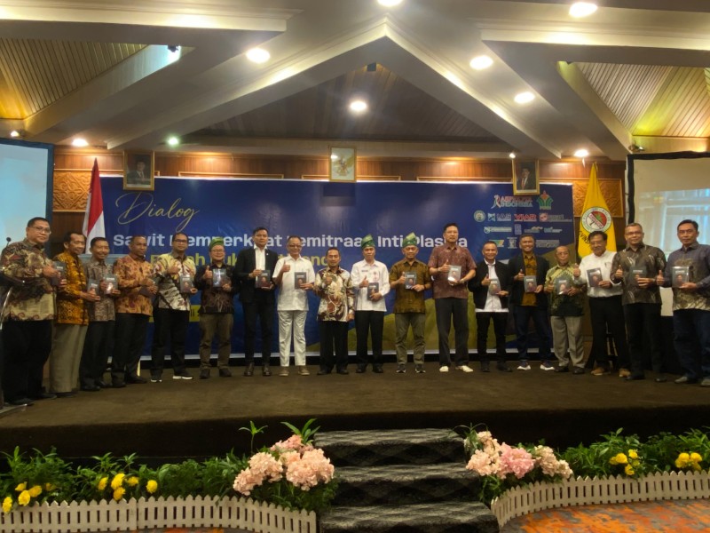 Aspek-Pir Gelar Dialog Sawit Memperkuat Inti Plasma dan Bedah Buku Setiyono
