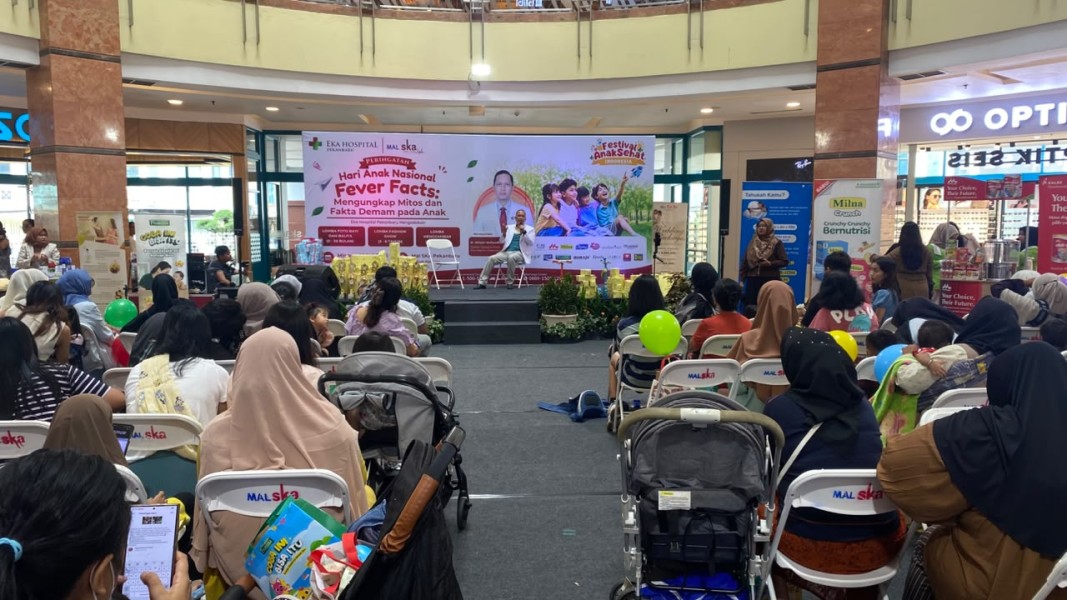 Eka Hospital Ajak Ratusan Anak Ikuti Beragam Lomba dan Edukasi bersama dokter Spesialis Anak