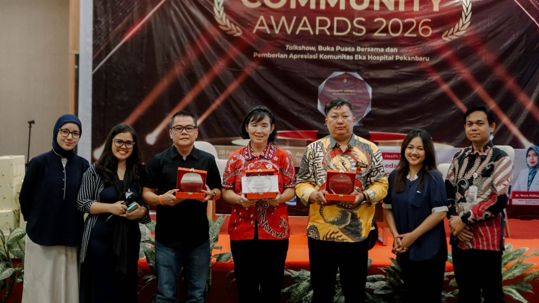 Eka Hospital Pekanbaru Gelar Community Award 2026, Apresiasi 30 Komunitas