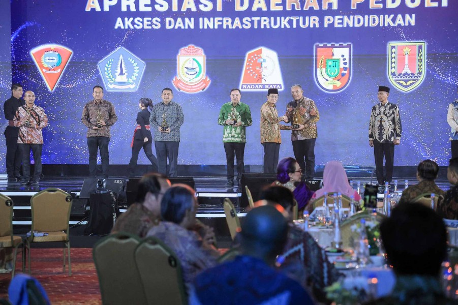 Pemko Pekanbaru Raih Penghargaan