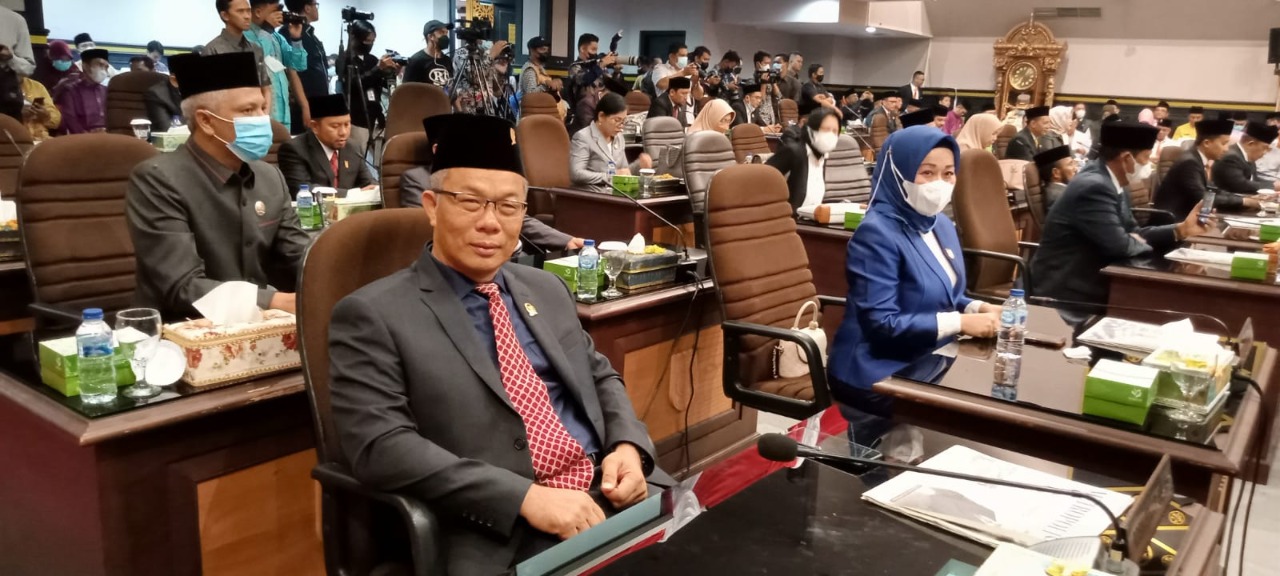 DPRD Gelar Paripurna Pengucapan Sumpah dan Janji Muhammad Sabarudi Jadi Ketua DPRD Pekanbaru
